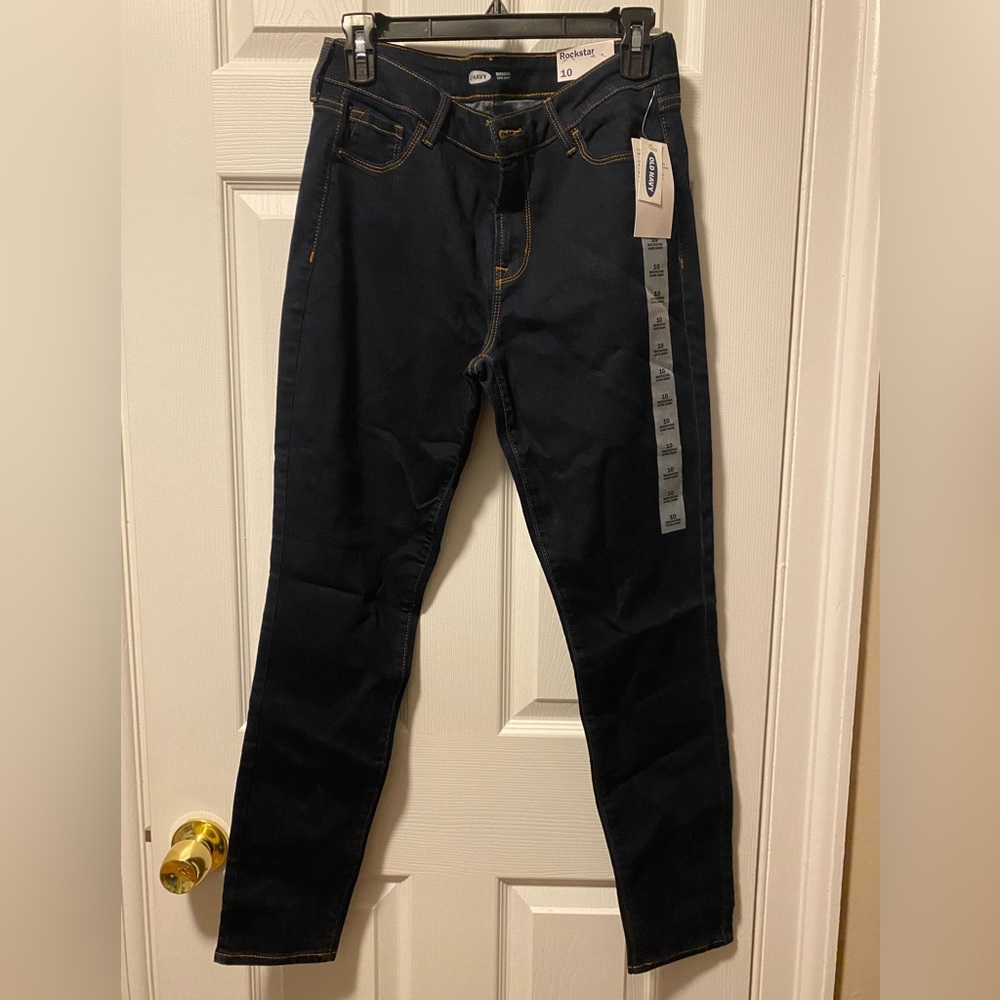 NWT! Old Navy Super Skinny Rockstar - size 10 - dark wash